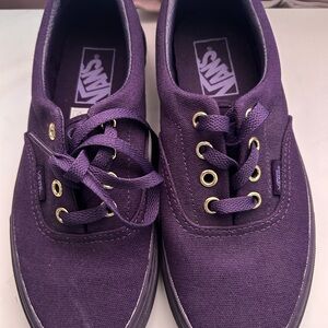 Vans Off The Wall Unisex Sneakers in Purple